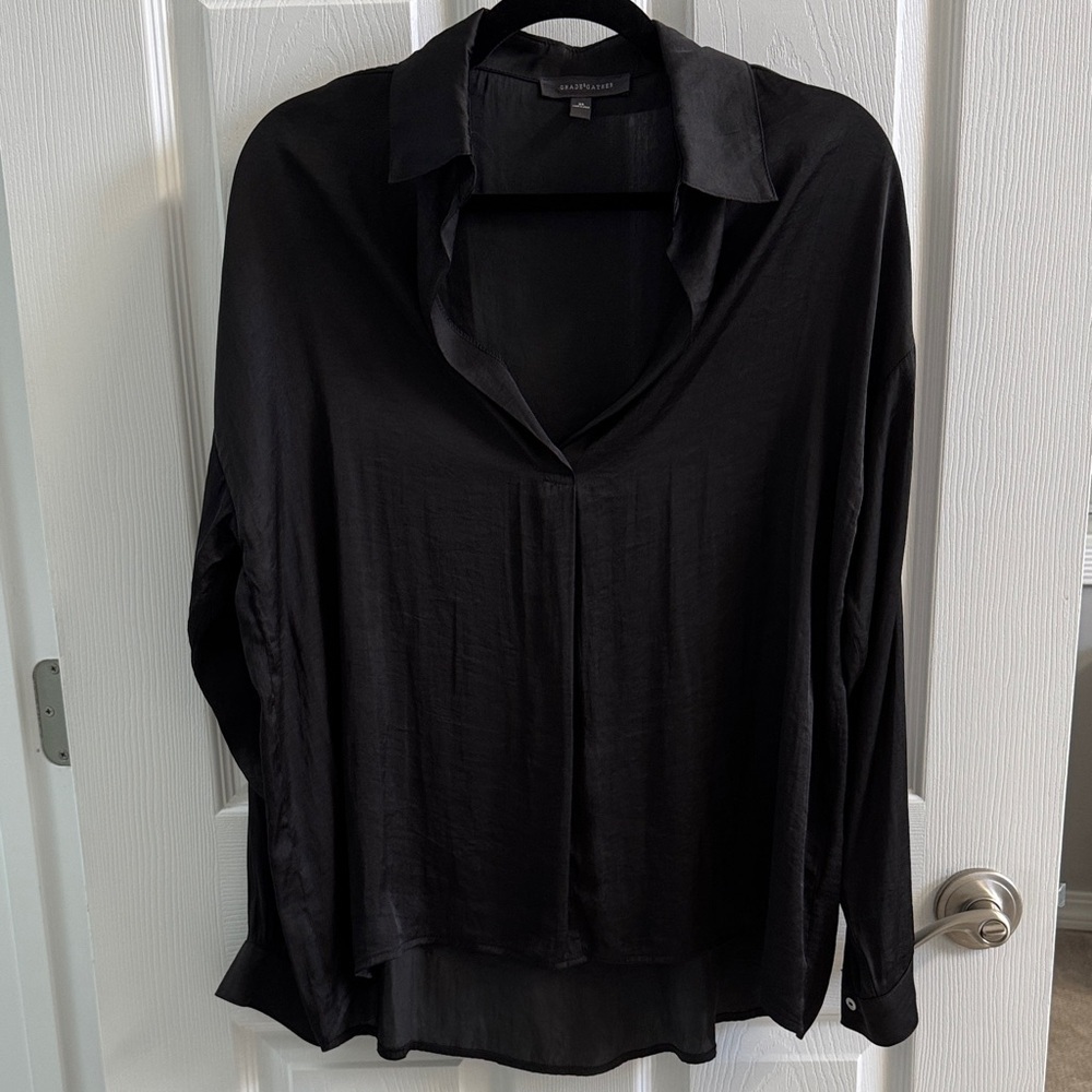 Vici - Chic Black Blouse